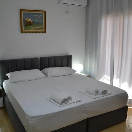 Sunny Balcony Studio Free Parking Apartment Vlore