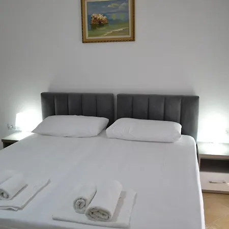 Sunny Distance Free Parking Appartement *