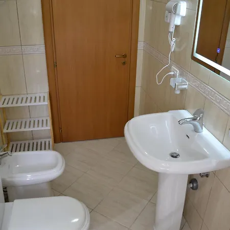 Sunny Balcony Studio Free Parking Vlore