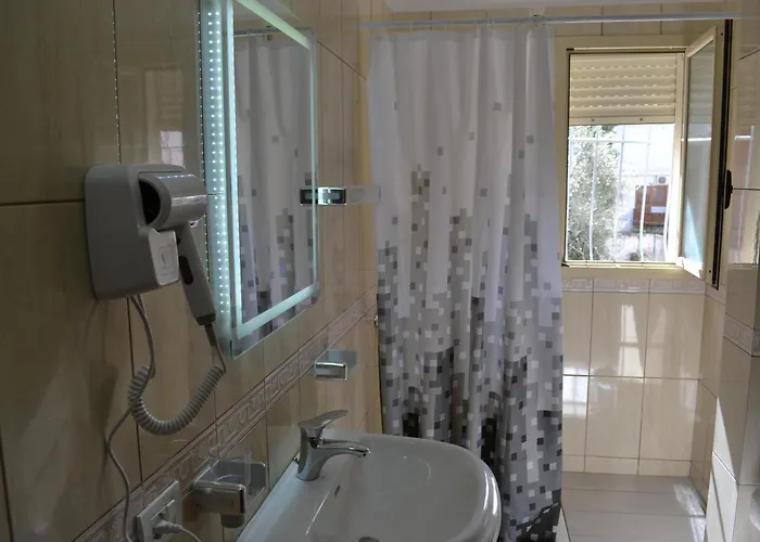 公寓 Sunshine With Free Parking *